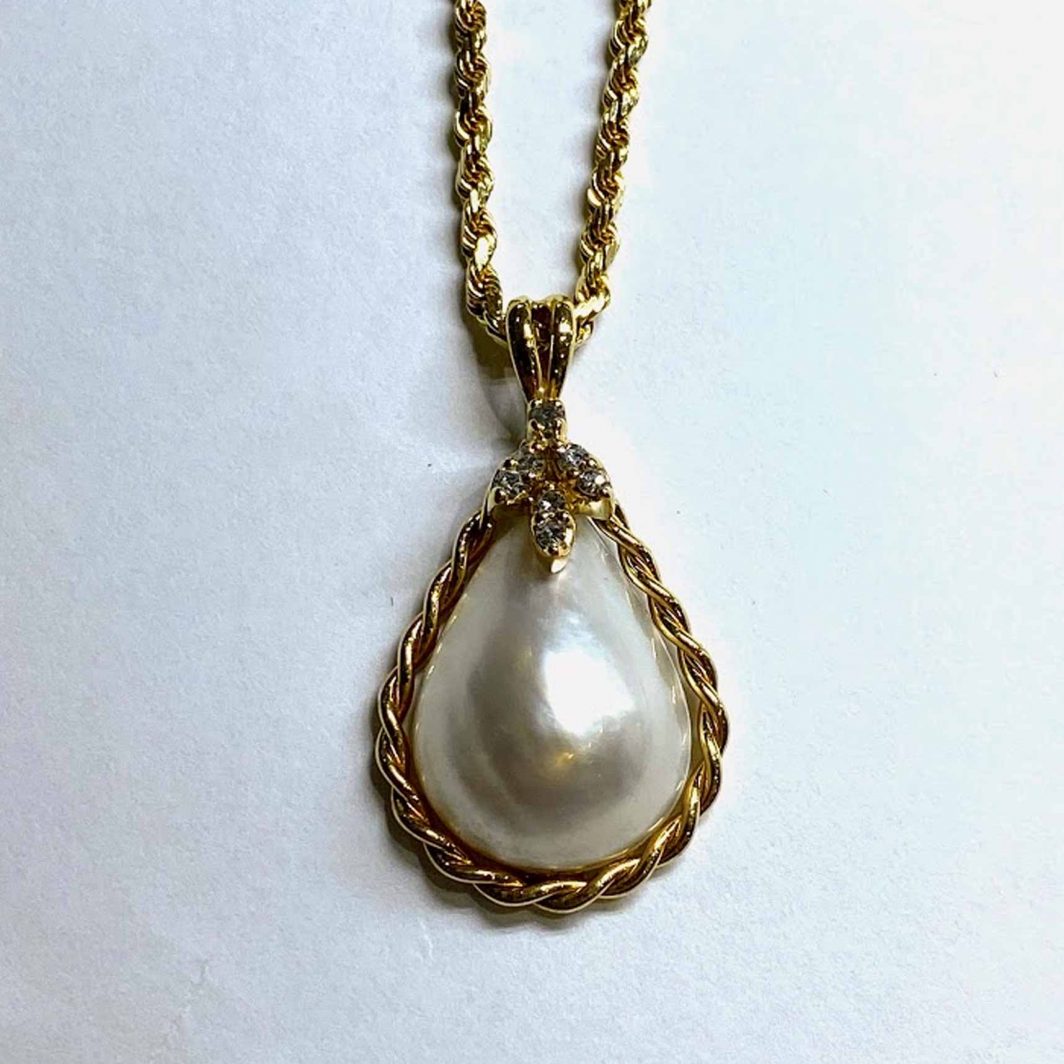 Mabe Oval Pearl and Diamond Pendant