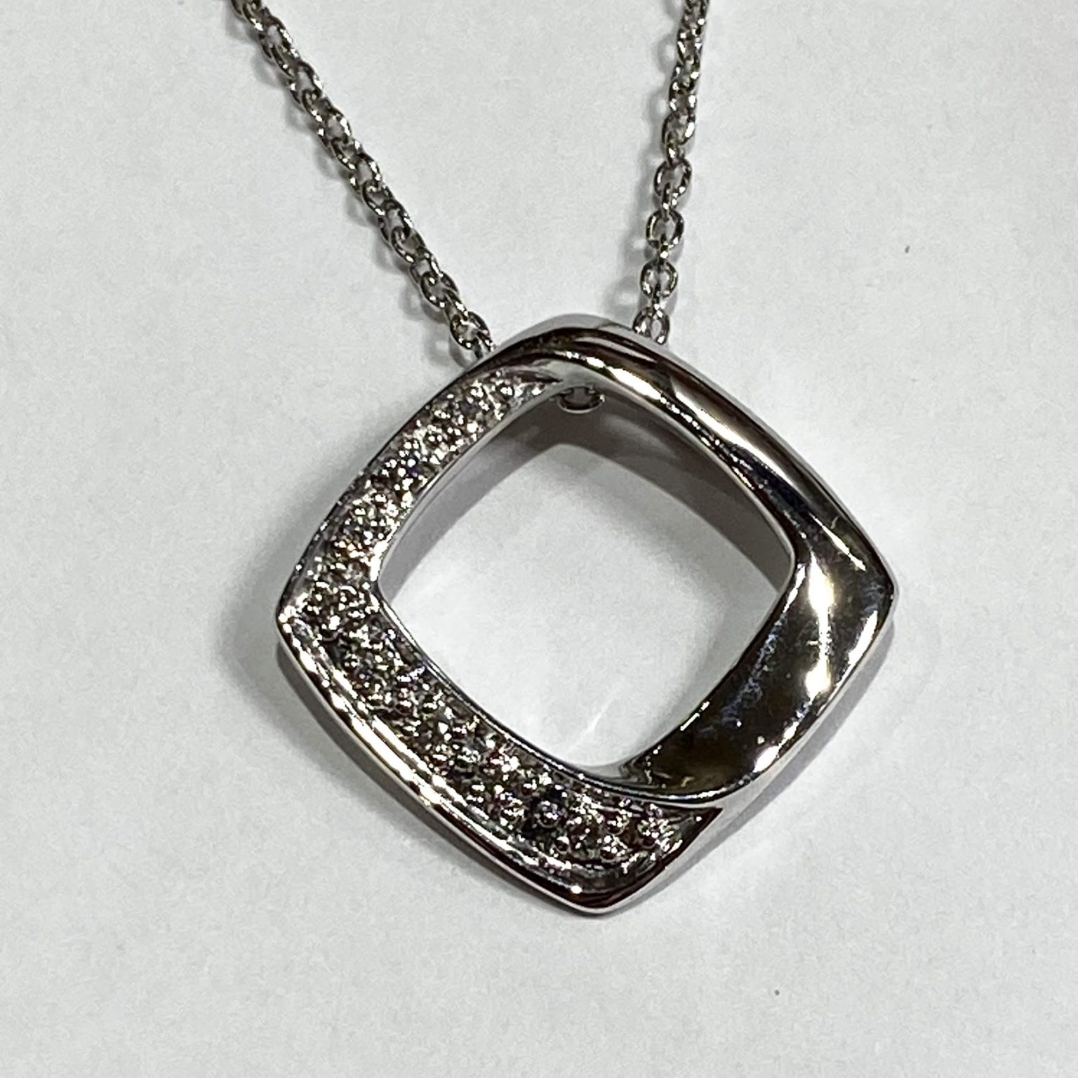 Silver-Necklace