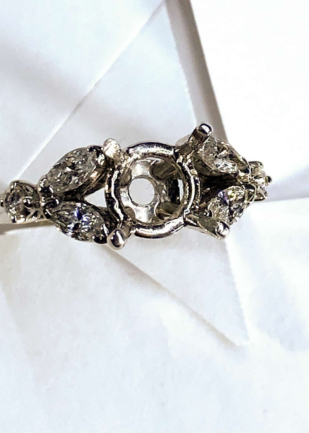 Engagement Ring Platinum (101-92)